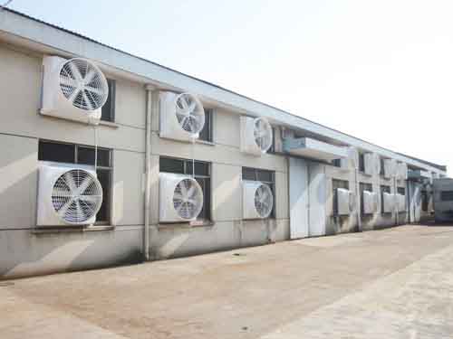 工廠車間通風(fēng)降溫 工廠車間通風(fēng)降溫